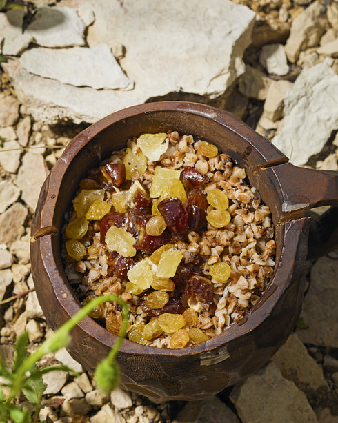 Game of Thrones. Official Cookbook. Recipes from the Royal Docks to the Dothraki Sea - 9786175483343